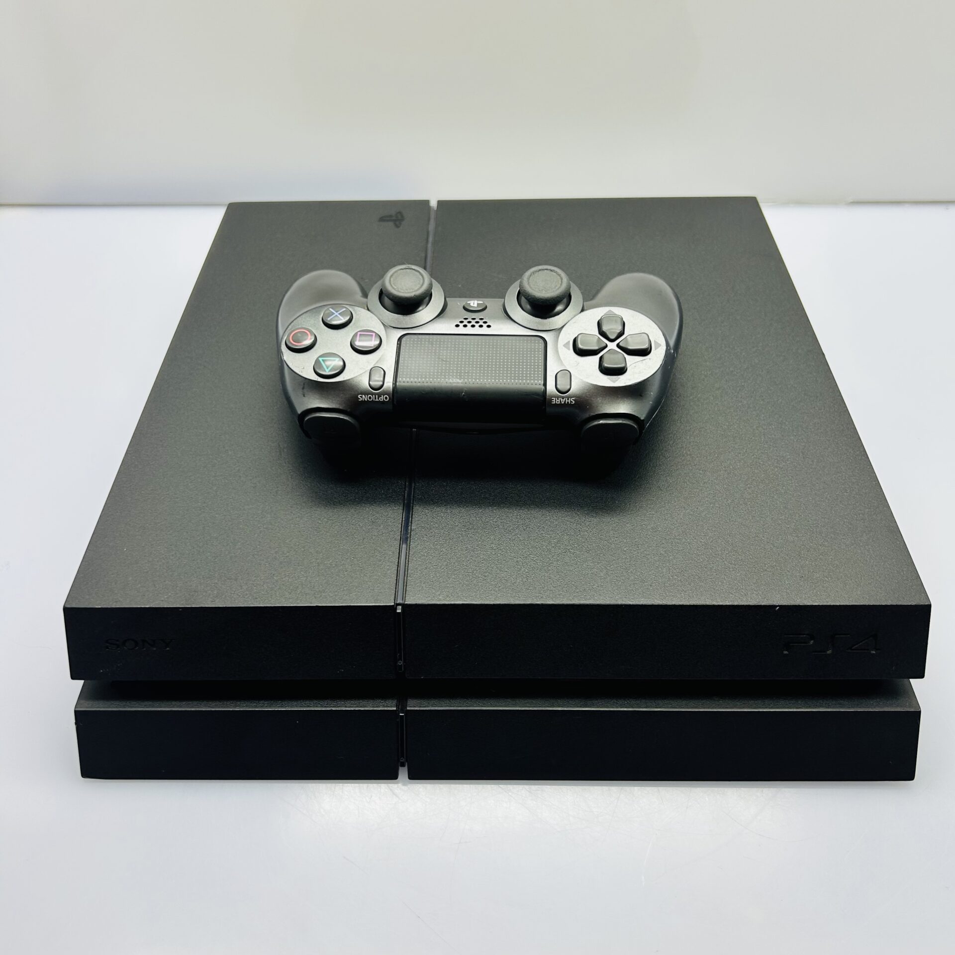 Sony PlayStation 4 1TB Black + Power Cable + HDMI Cable + 1x Controller - Slow Disc Drive (Condition: Good) - Image 2