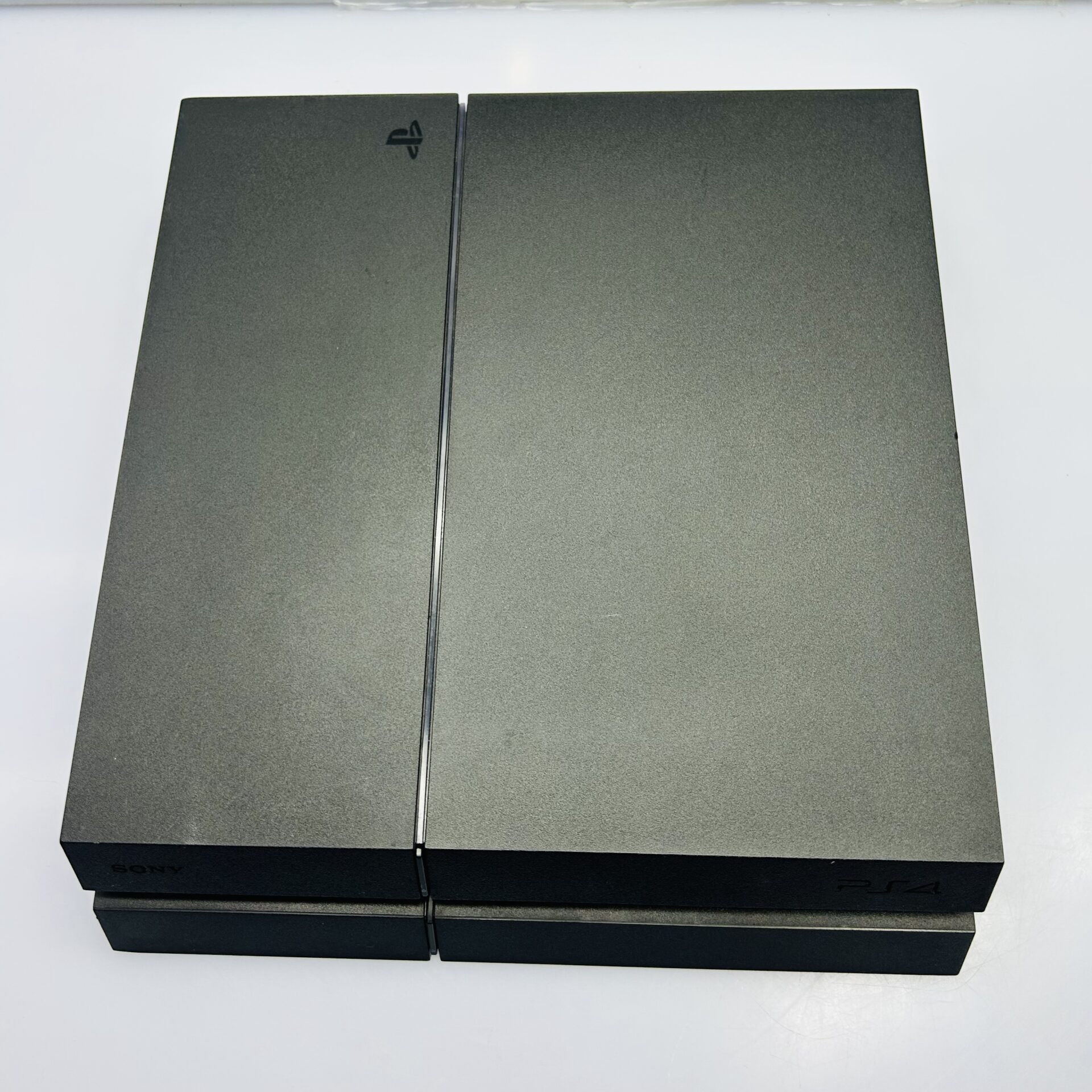 Sony PlayStation 4 1TB Black + Power Cable + HDMI Cable + 1x Controller - Slow Disc Drive (Condition: Good) - Image 3