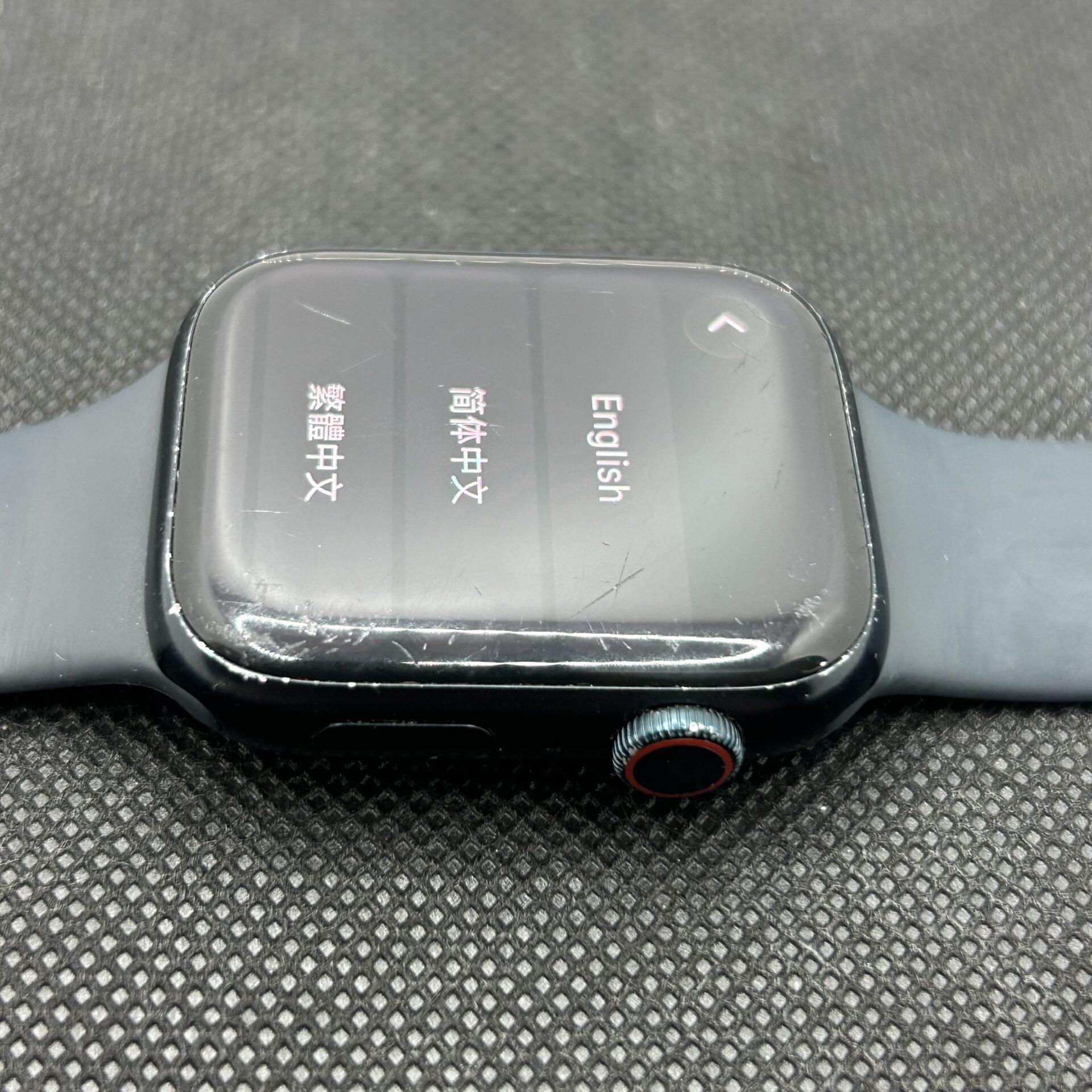 Apple Watch Series 8 45mm Midnight (Condition: Good) - Image 4