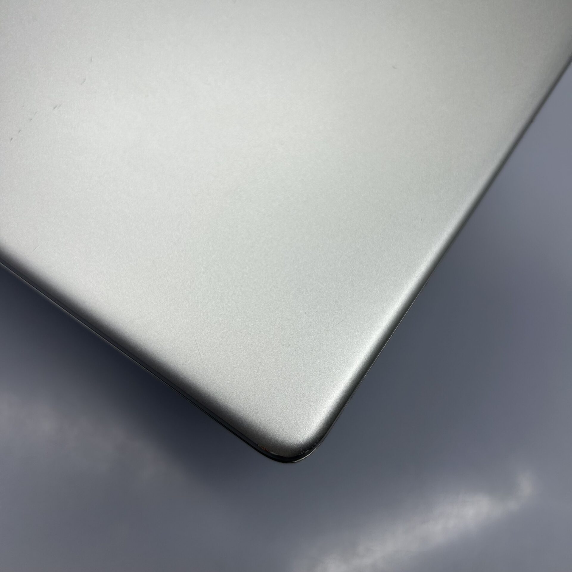 HP 15s-fq5023ni 12th Gen "Core i3" 1.20 GHz 16GB RAM 256GB SSD Natural Silver (Condition: Good) - Image 5