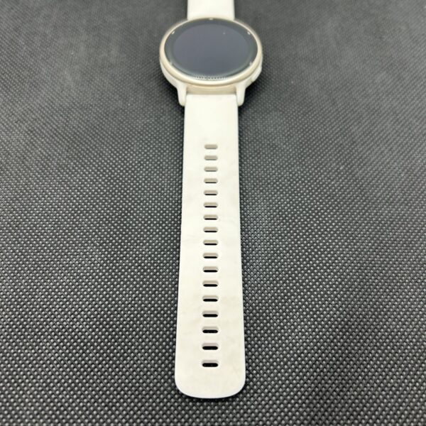 Garmin Vivoactive 5 Ivory Cream Gold Aluminum Bezel (Condition: Good) - Image 7