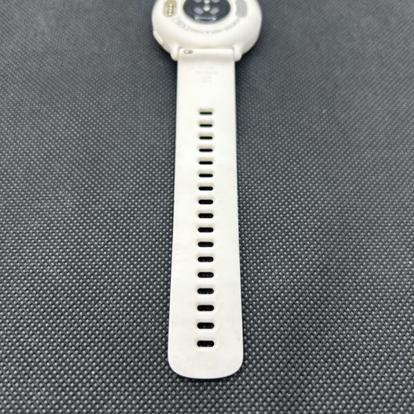 Garmin Vivoactive 5 Ivory Cream Gold Aluminum Bezel (Condition: Good) - Image 8