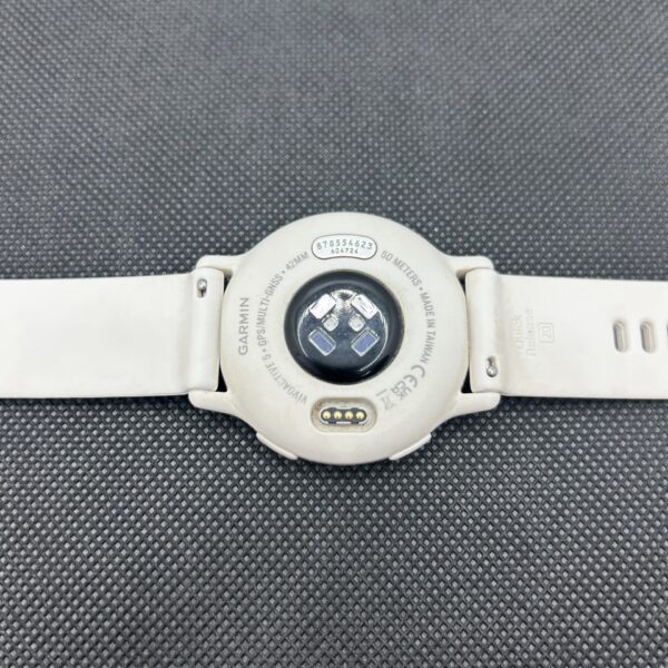 Garmin Vivoactive 5 Ivory Cream Gold Aluminum Bezel (Condition: Good) - Image 10