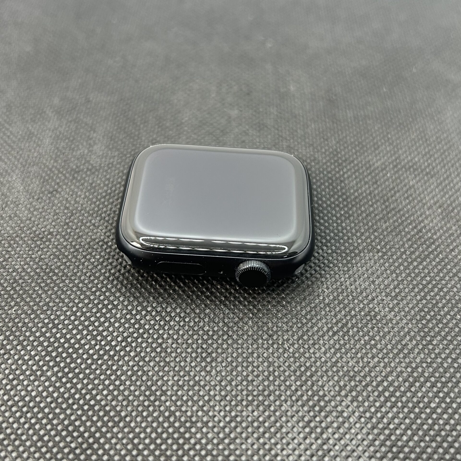 Apple Watch SE 2nd Gen 44mm GPS Only Midnight (Condition: Good) - Image 3