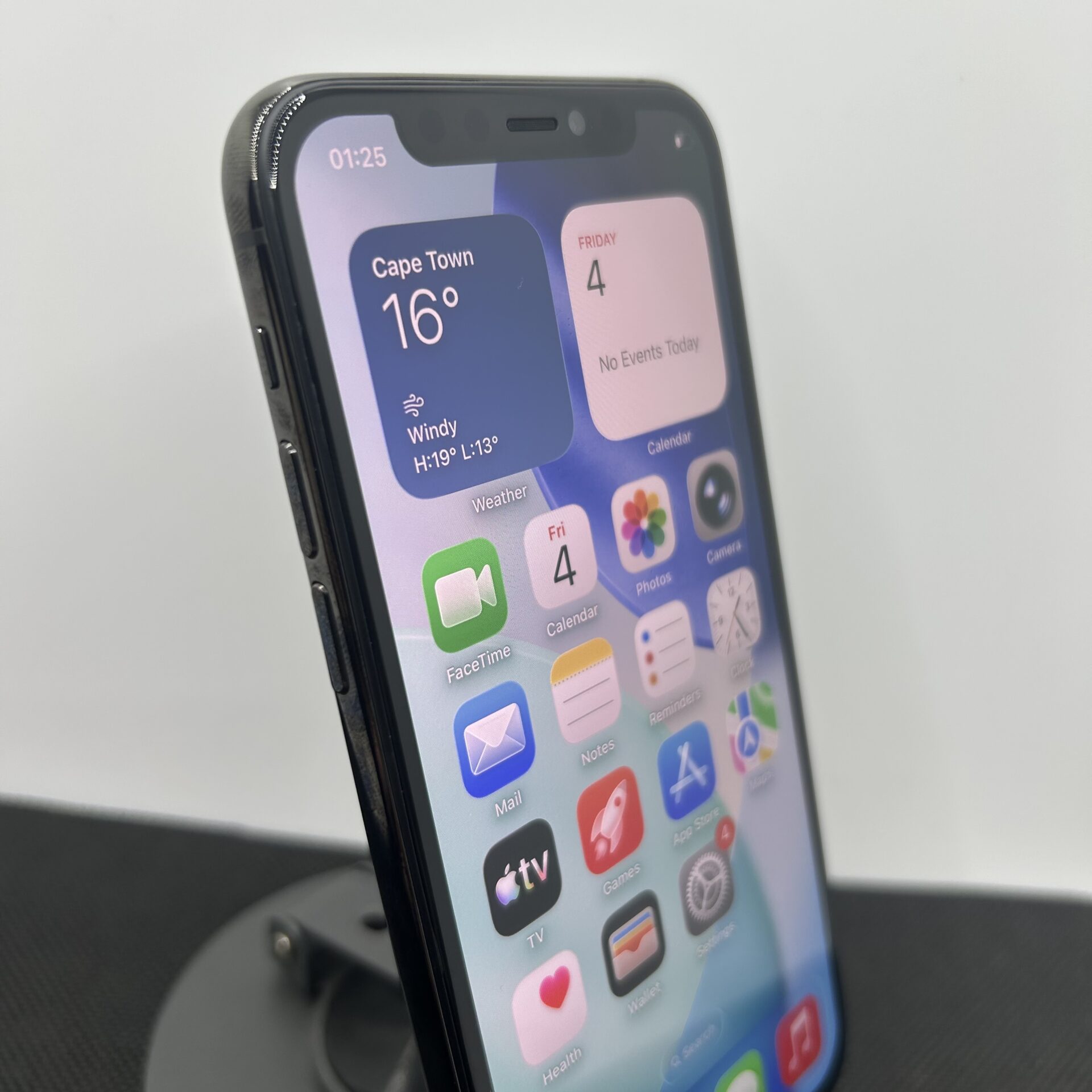 Apple iPhone 11 Pro 256GB Space Gray - Face ID Not Working, NFC Not Working (Condition: Good) - Image 4
