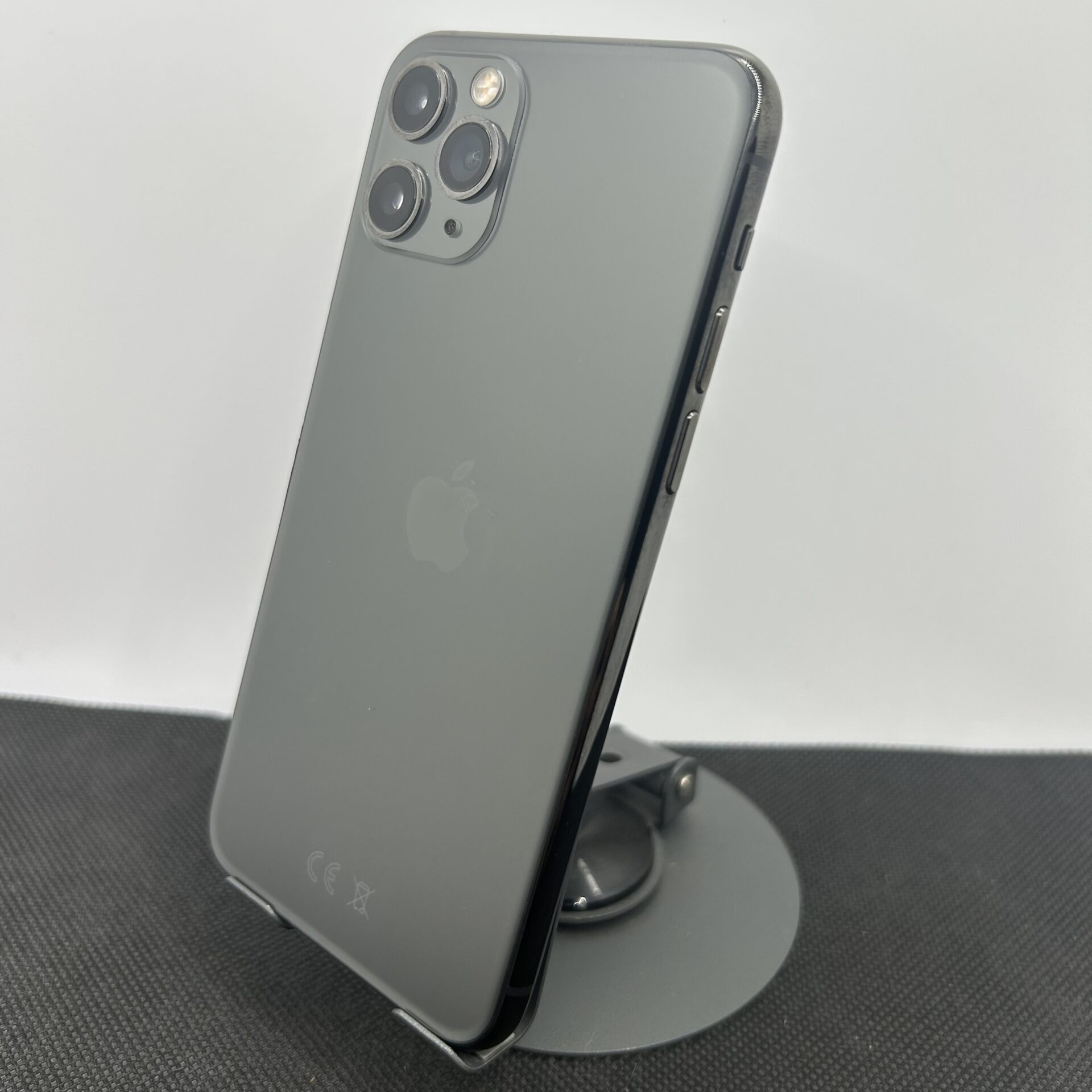 Apple iPhone 11 Pro 256GB Space Gray - Face ID Not Working, NFC Not Working (Condition: Good) - Image 9