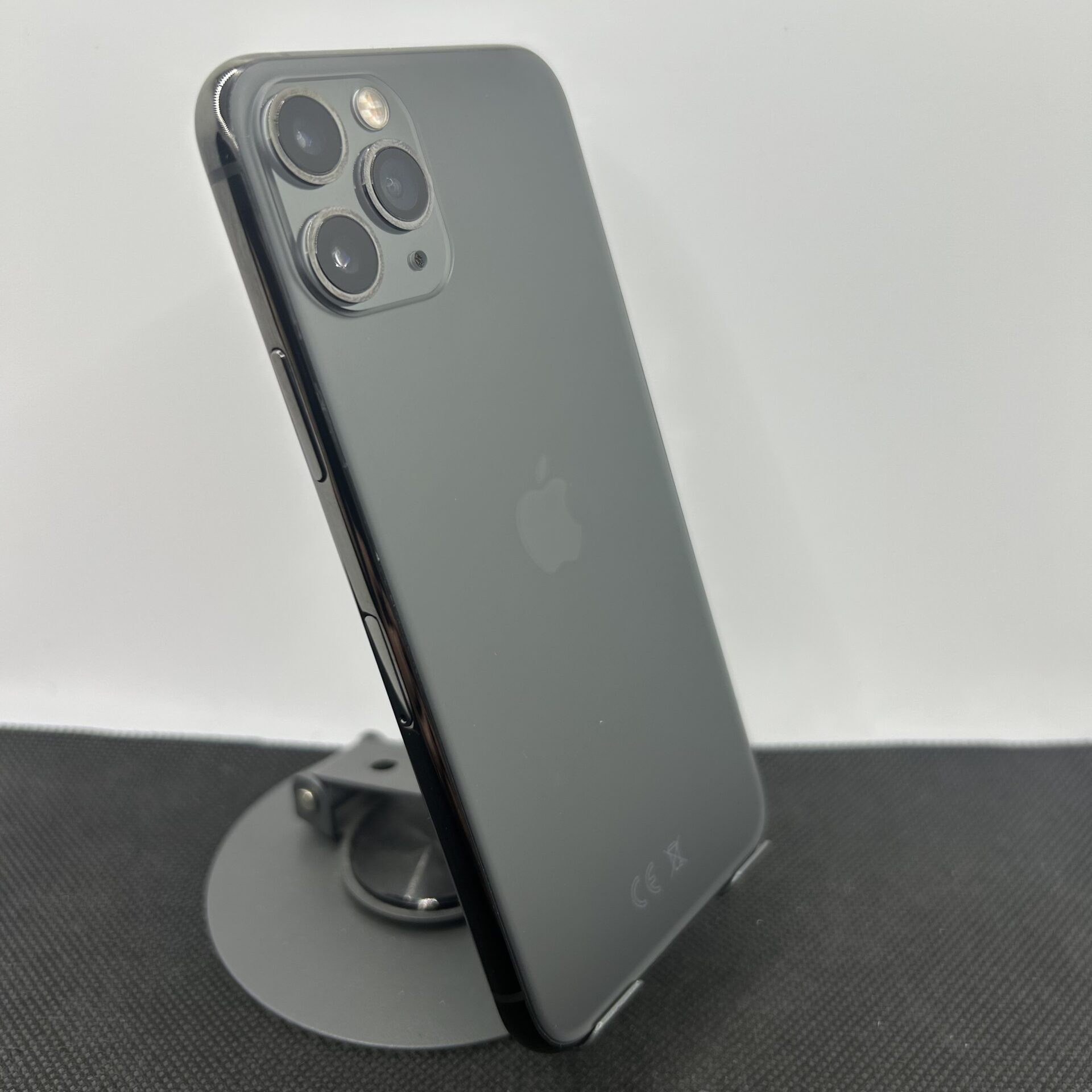 Apple iPhone 11 Pro 256GB Space Gray - Face ID Not Working, NFC Not Working (Condition: Good) - Image 7