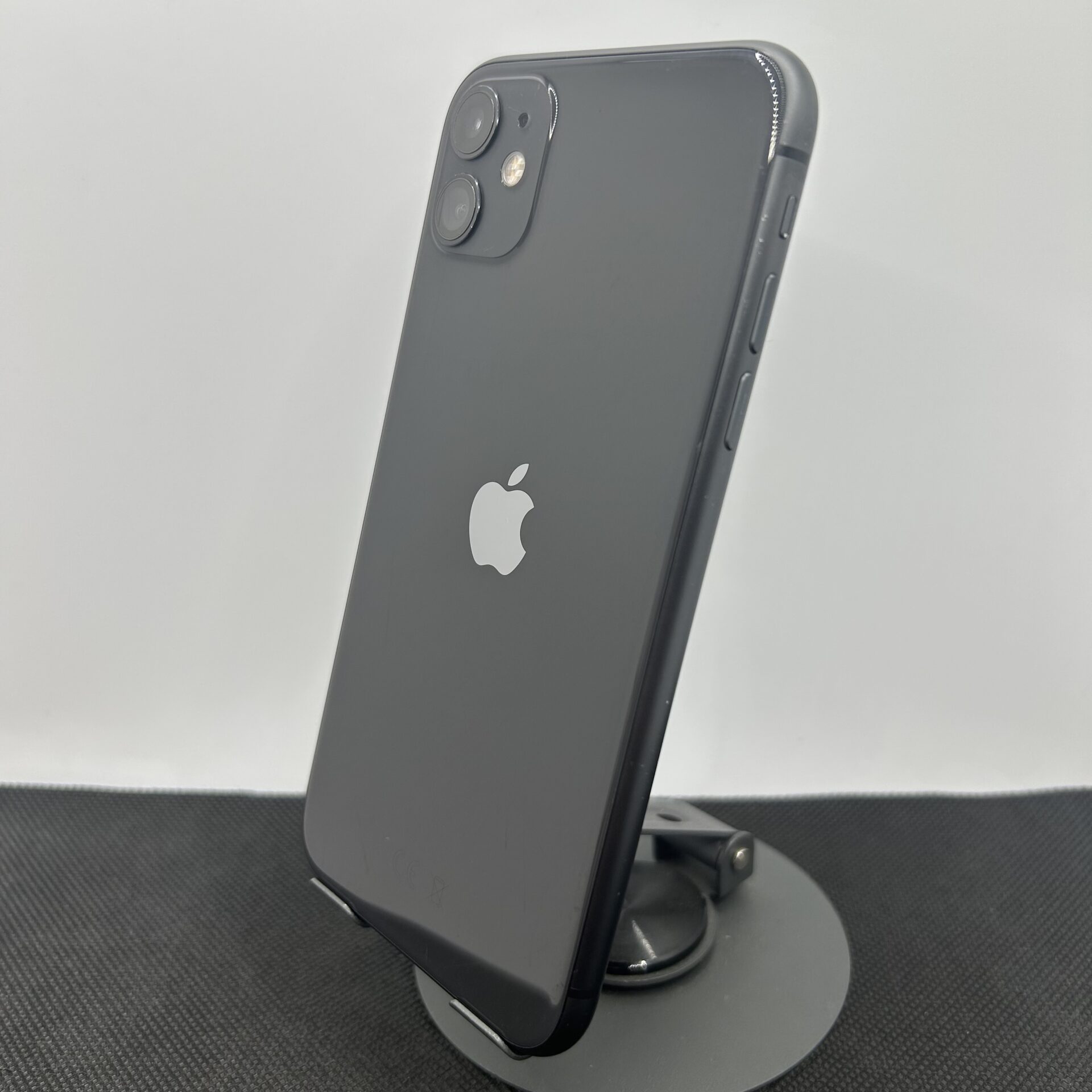 Apple iPhone 11 256GB Black (Condition: Good) - Image 9