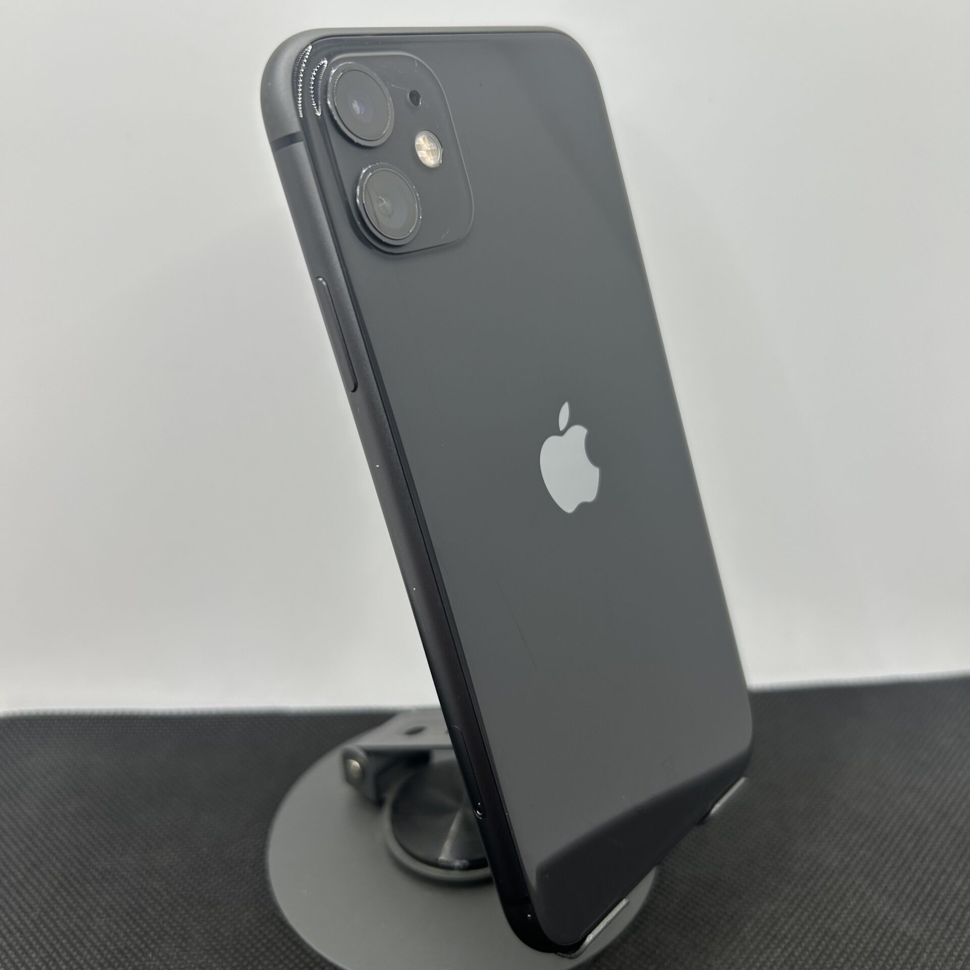 Apple iPhone 11 256GB Black (Condition: Good) - Image 7