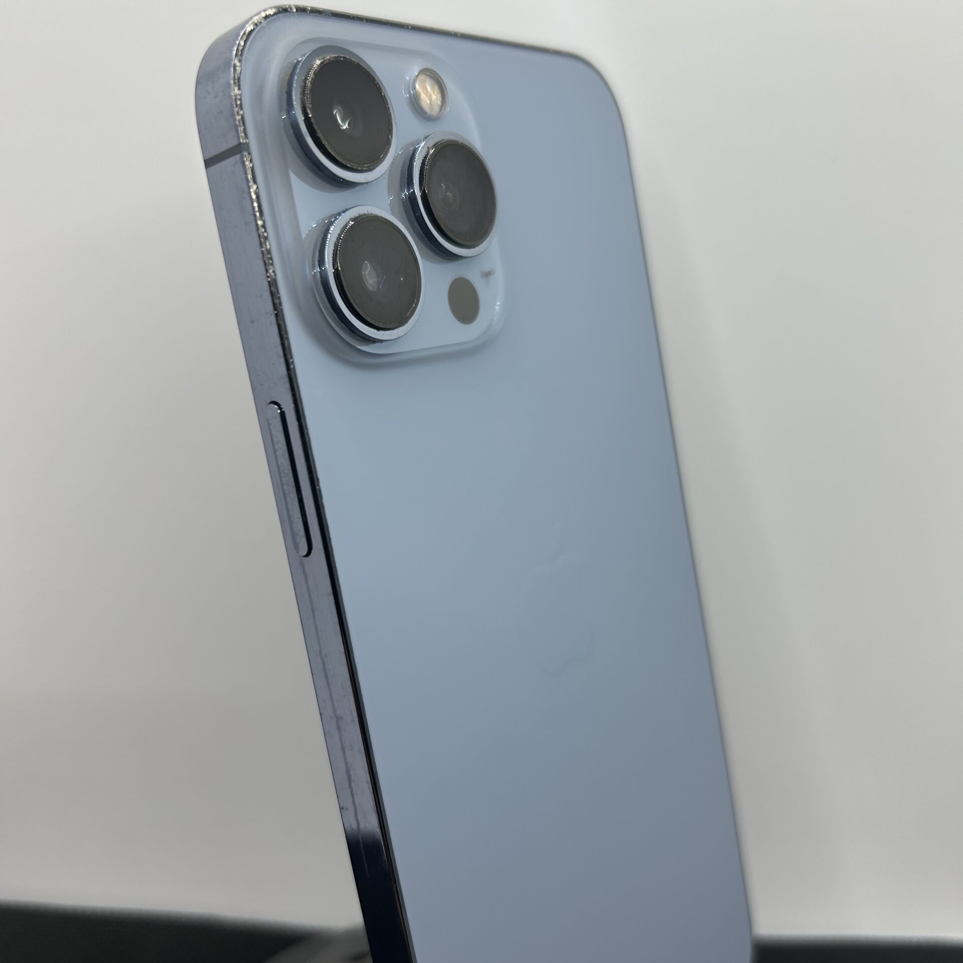 Apple iPhone 13 Pro Max 256GB Sierra Blue (Condition: Good) - Image 8