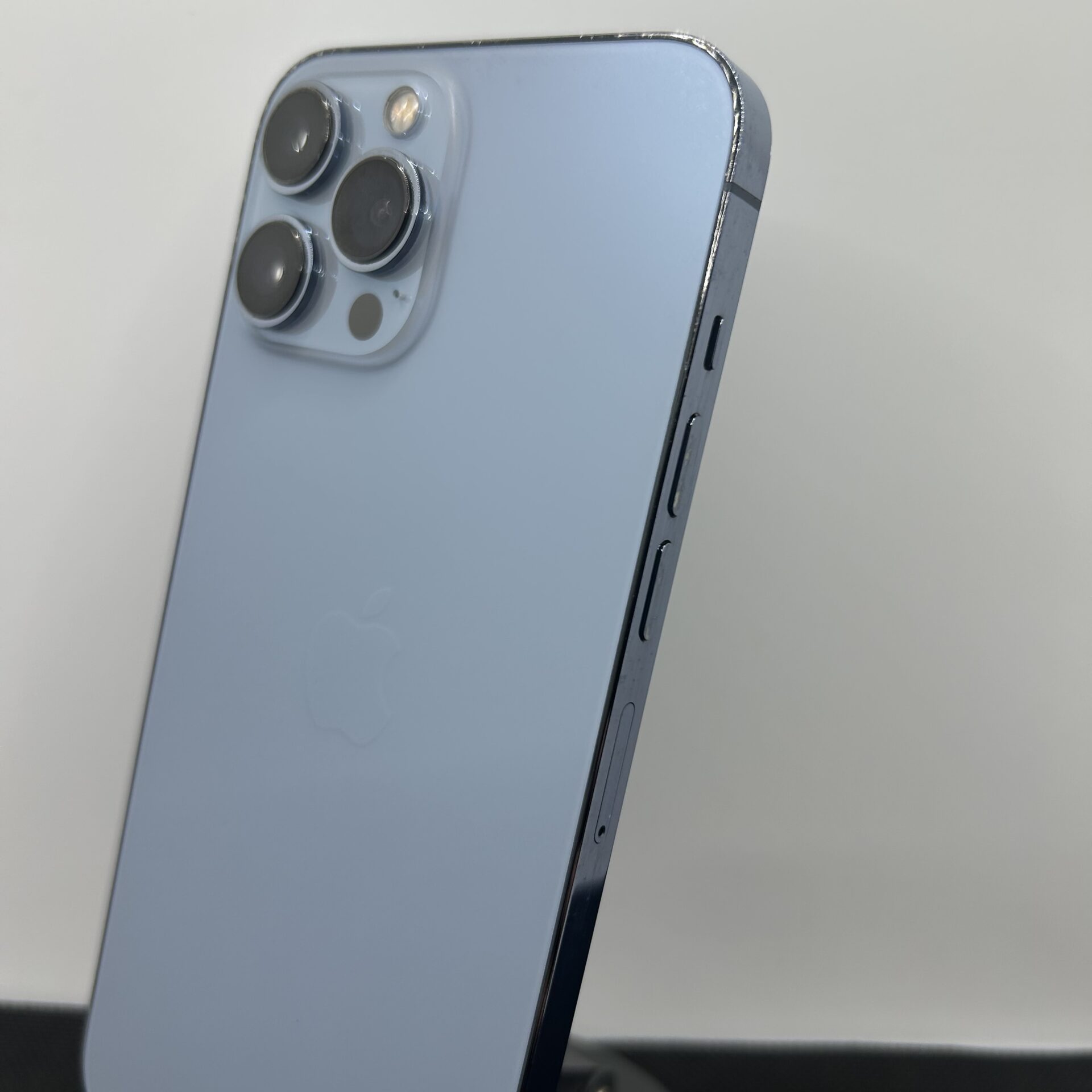 Apple iPhone 13 Pro Max 256GB Sierra Blue (Condition: Good) - Image 10