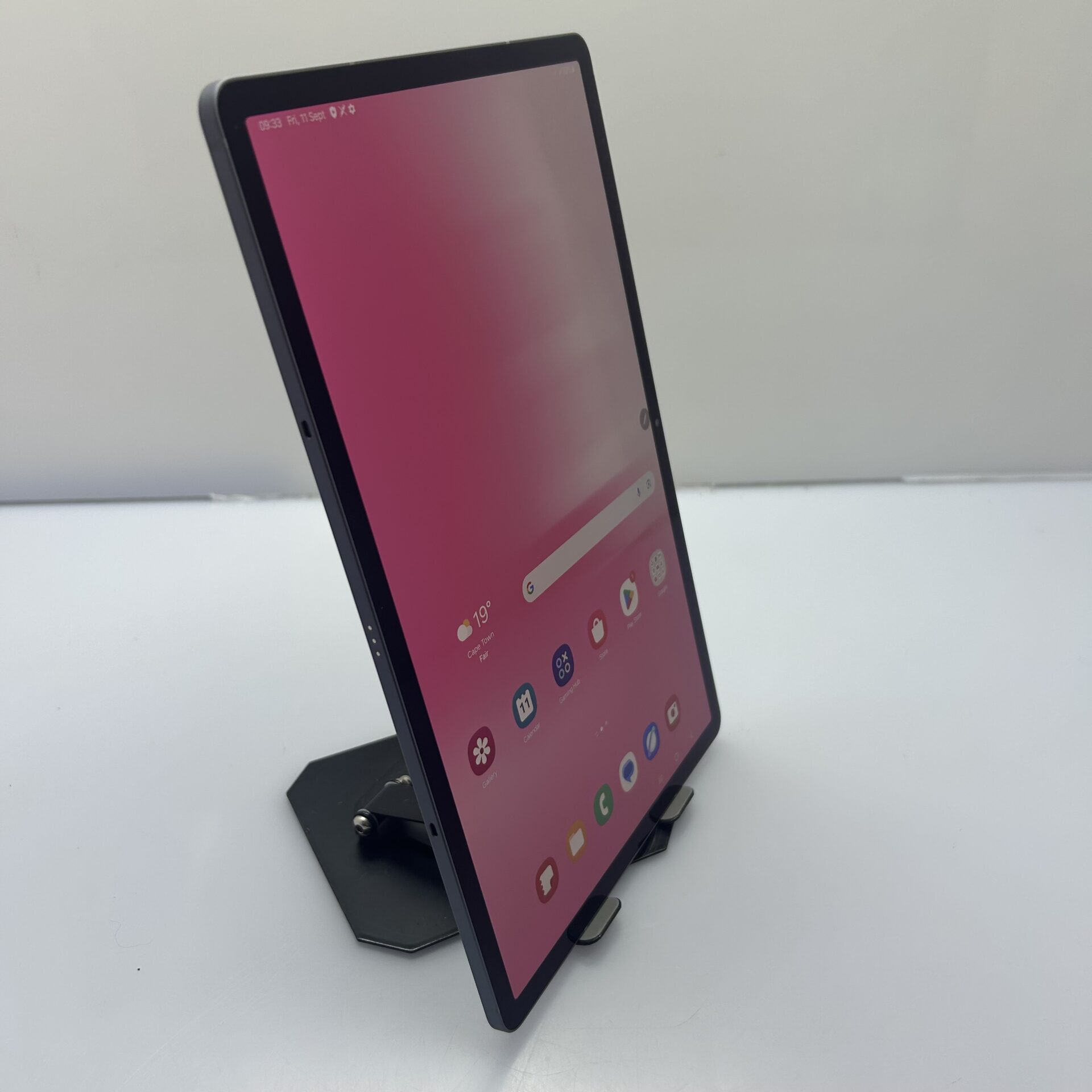 Samsung Galaxy Tab S10+ 5G 256GB (WiFi/Cellular) Moonstone Gray + Sealed Samsung Book Cover Keyboard-AI Key + Sealed Samsung 45W Power Adapter (Condition: Excellent) - Image 3