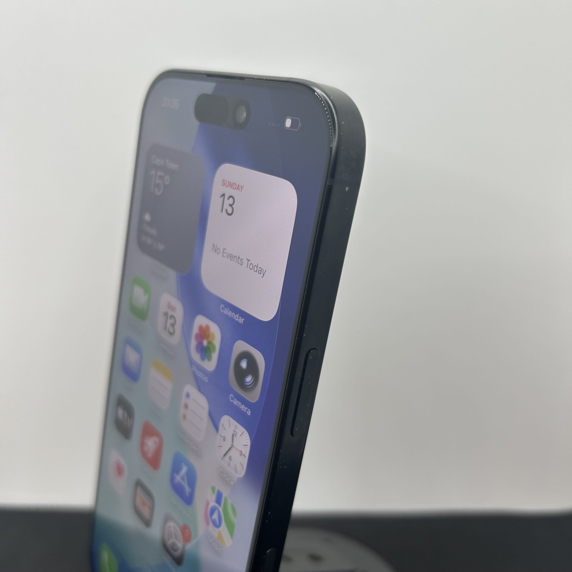 Apple iPhone 16 Pro 256GB Black Titanium (Condition: Good) - Image 6