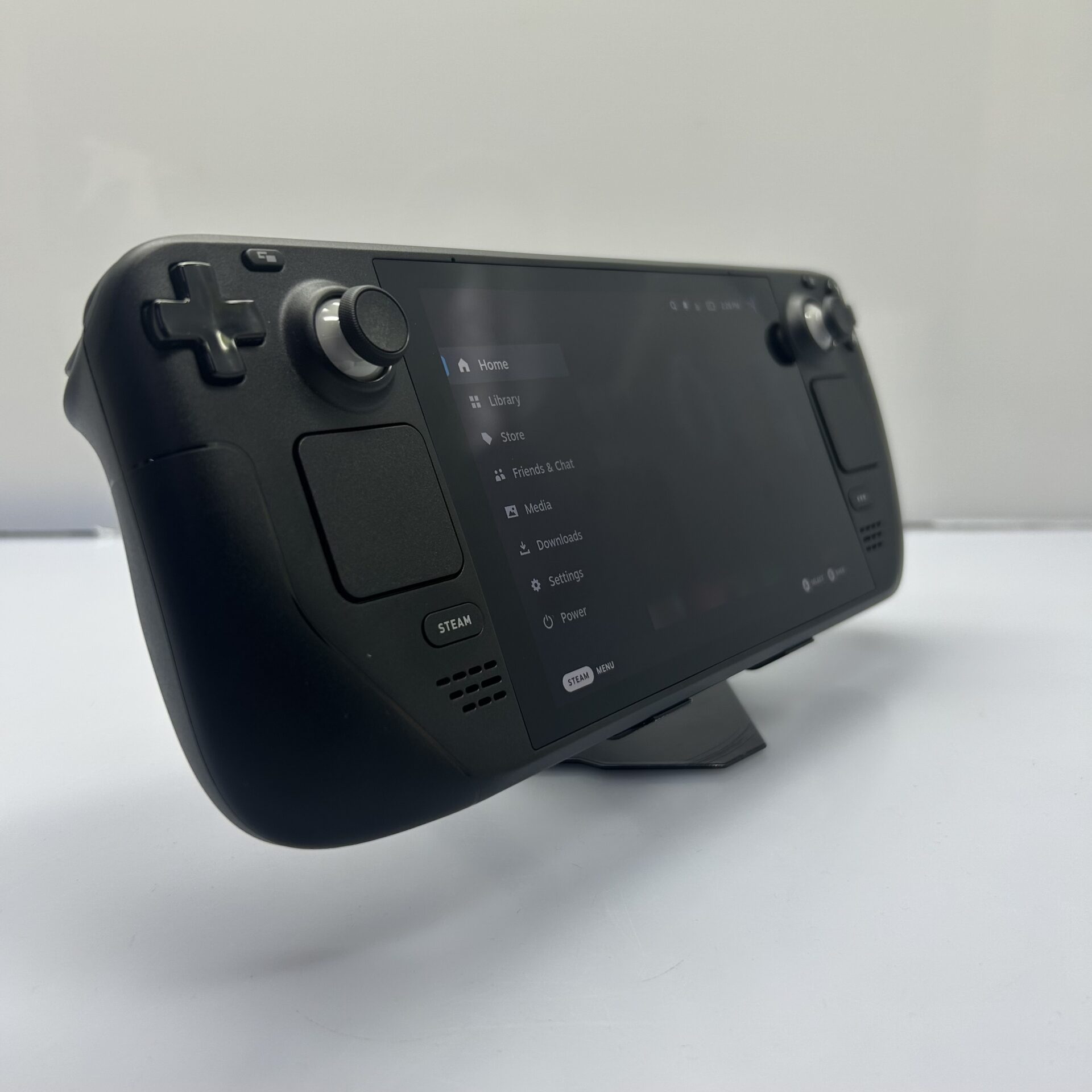 Valve Steam Deck 256GB Black + 512GB SD Card (Condition: Excellent) - Image 3