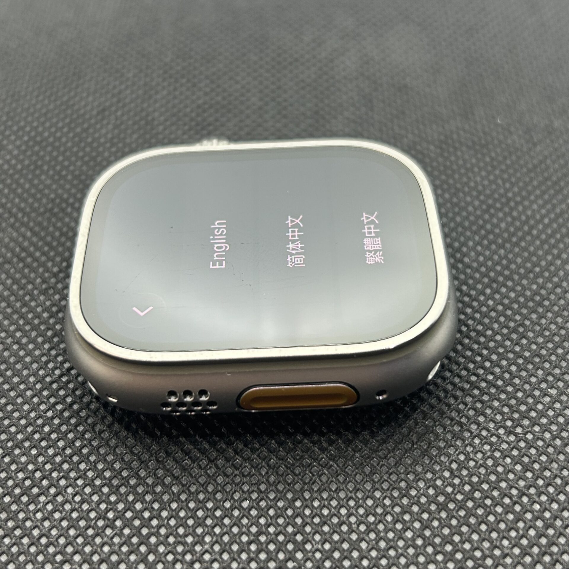Apple Watch Ultra 2 49mm LTE Natural Titanium (Condition: Good) - Image 4