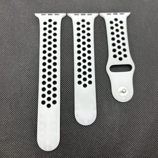 Apple Watch Series 7 Nike GPS 45mm Starlight (Condition: Good) - Image 9