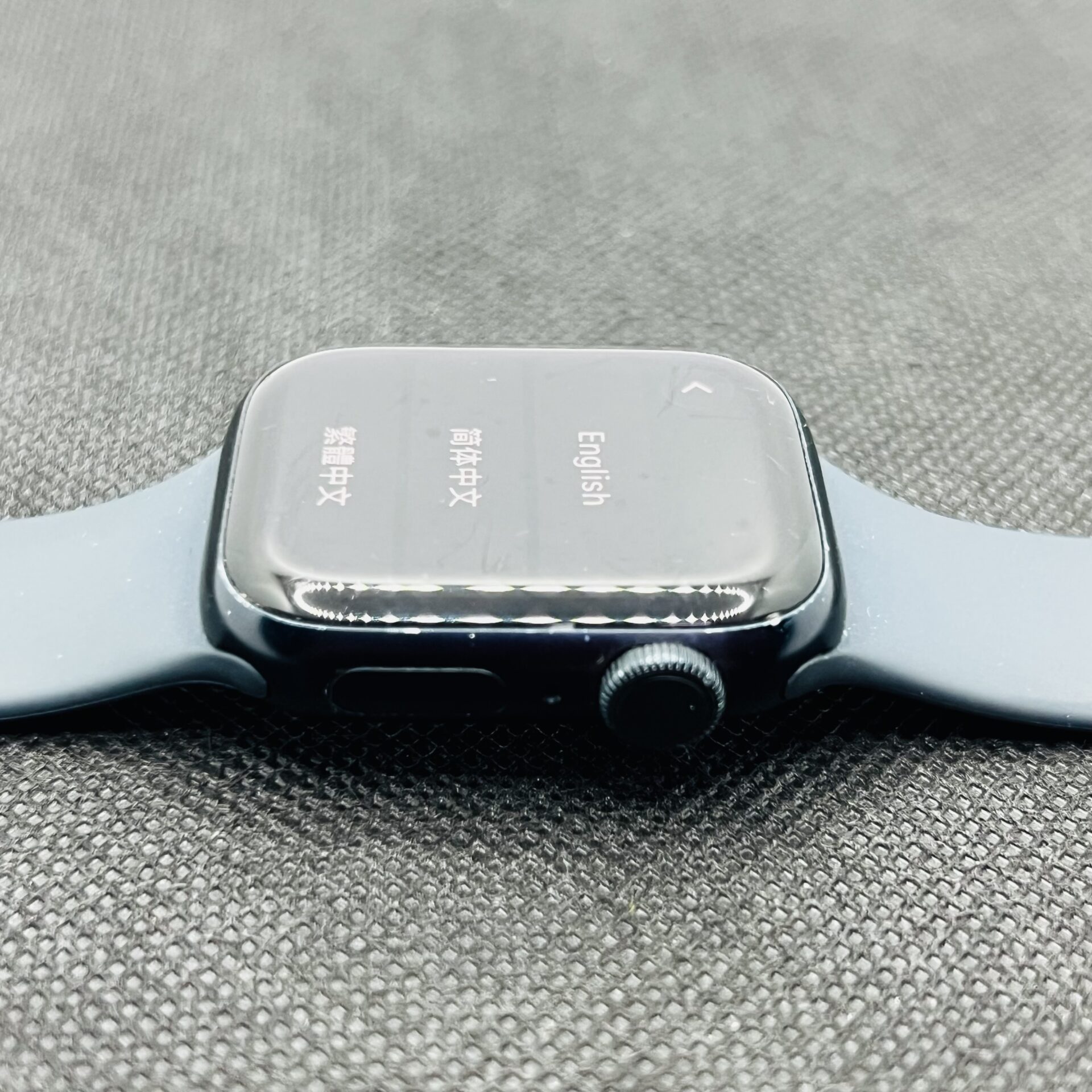 Apple Watch Series 9 41mm GPS Only Midnight (Condition: Good) - Image 4