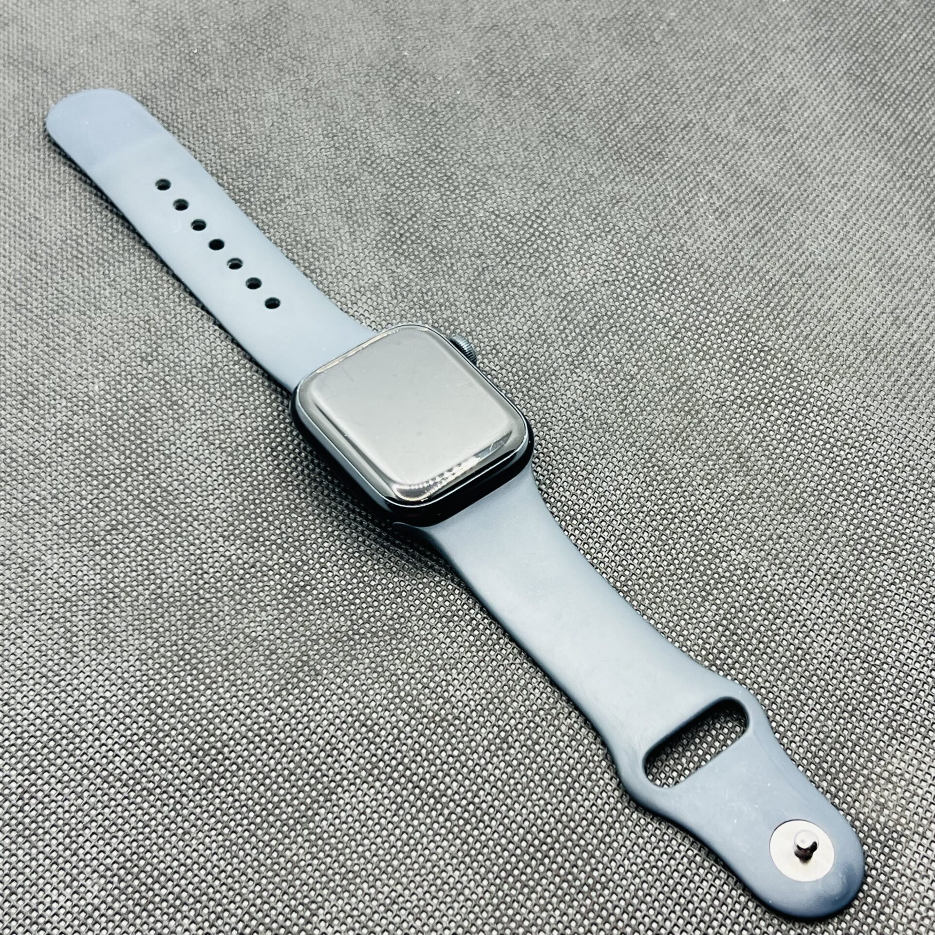 Apple Watch Series 9 41mm GPS Only Midnight (Condition: Good) - Image 5