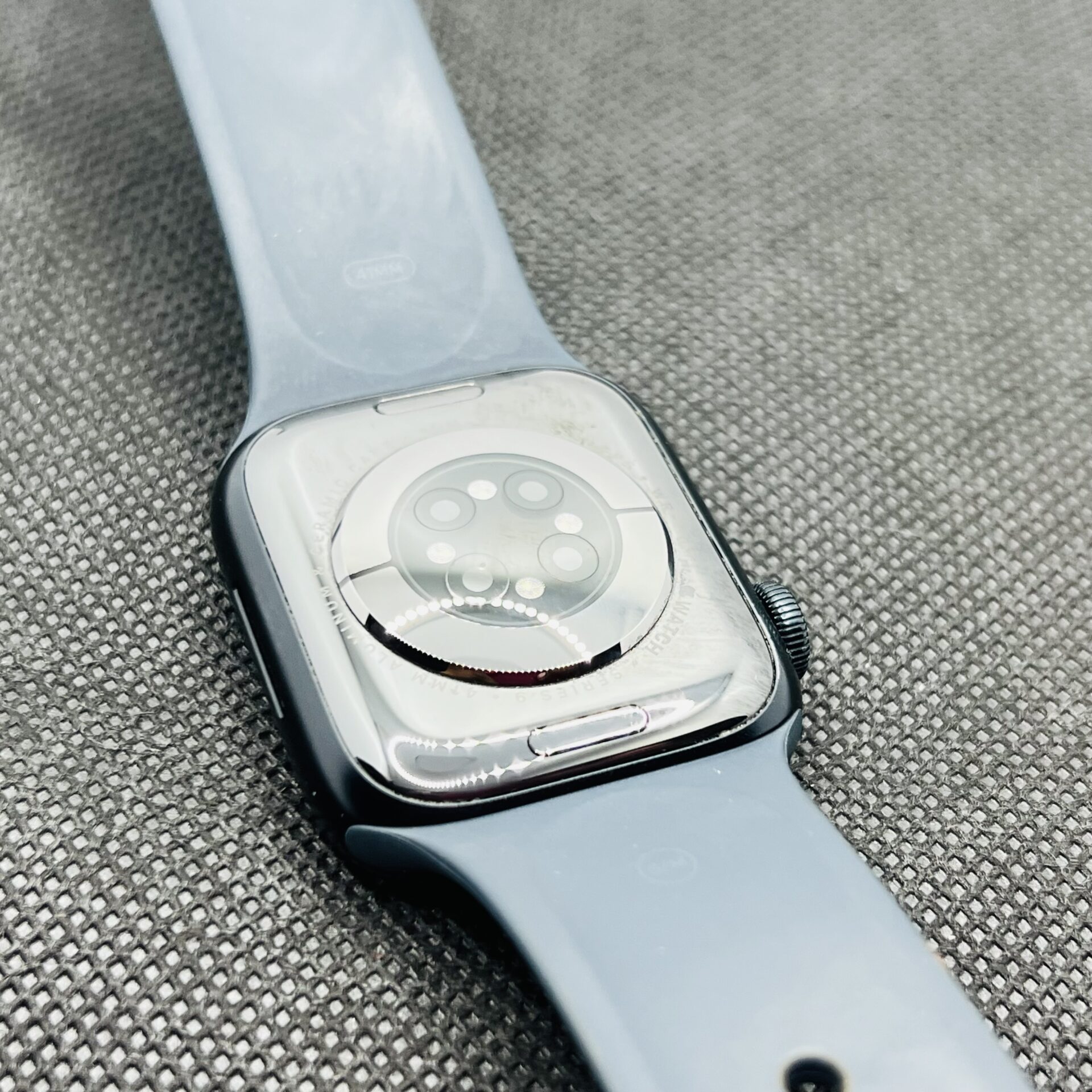 Apple Watch Series 9 41mm GPS Only Midnight (Condition: Good) - Image 8