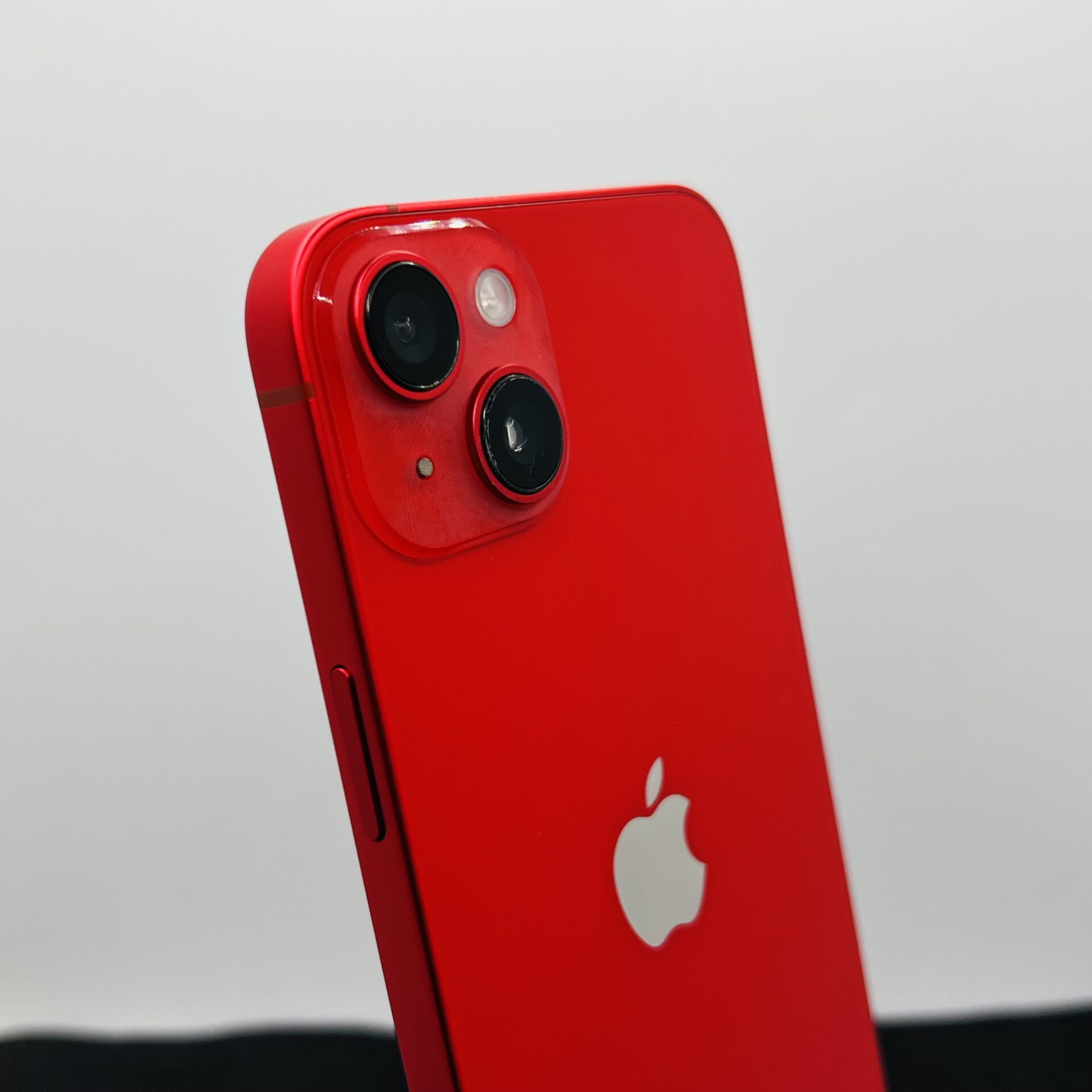 Apple iPhone 14 Plus 128GB Product Red (Condition: Good) - Image 10