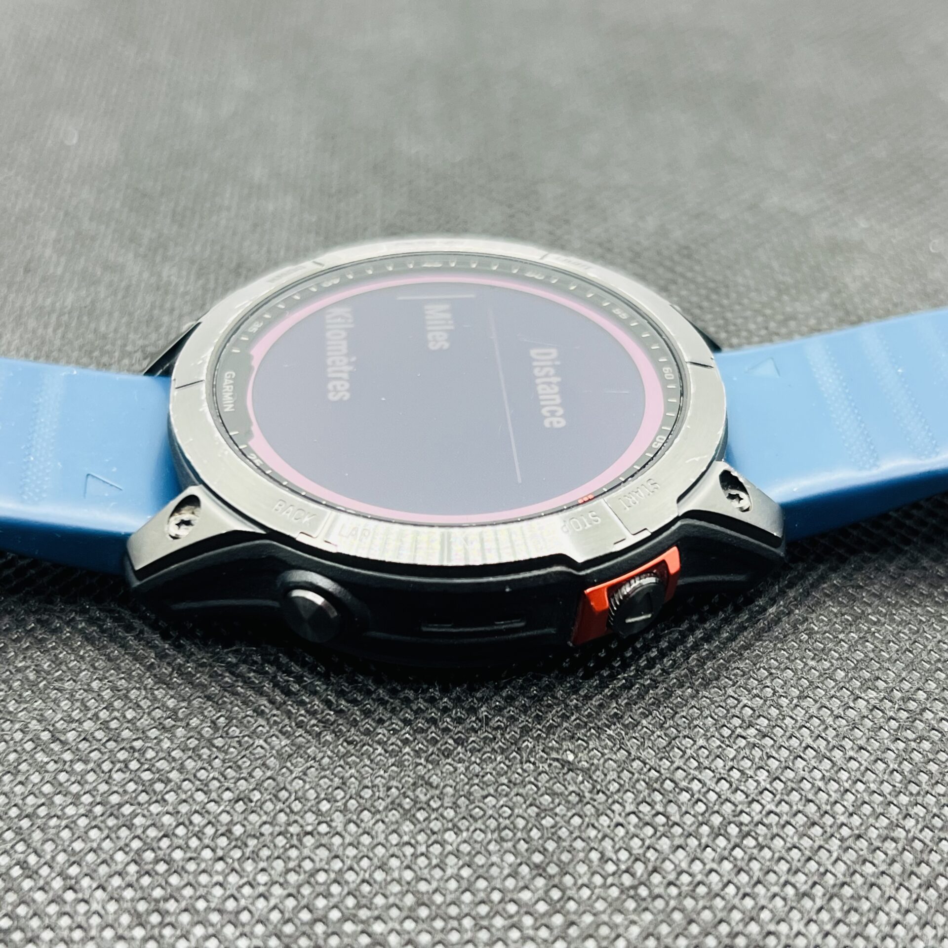 Garmin Fenix 7 Solar - Slate Gray With Blue Textured Silicone Band (Condition: Good) - Image 4