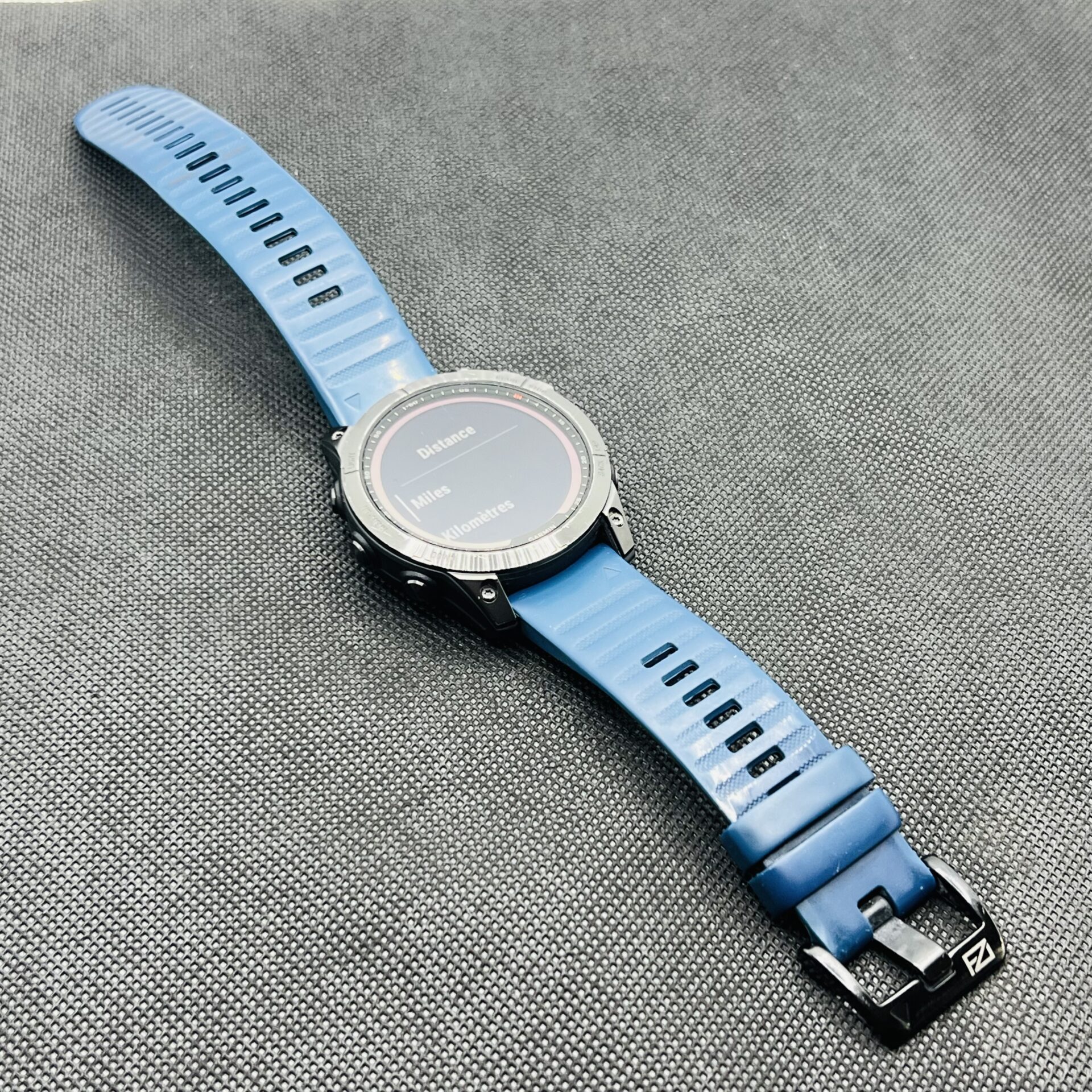 Garmin Fenix 7 Solar - Slate Gray With Blue Textured Silicone Band (Condition: Good) - Image 5