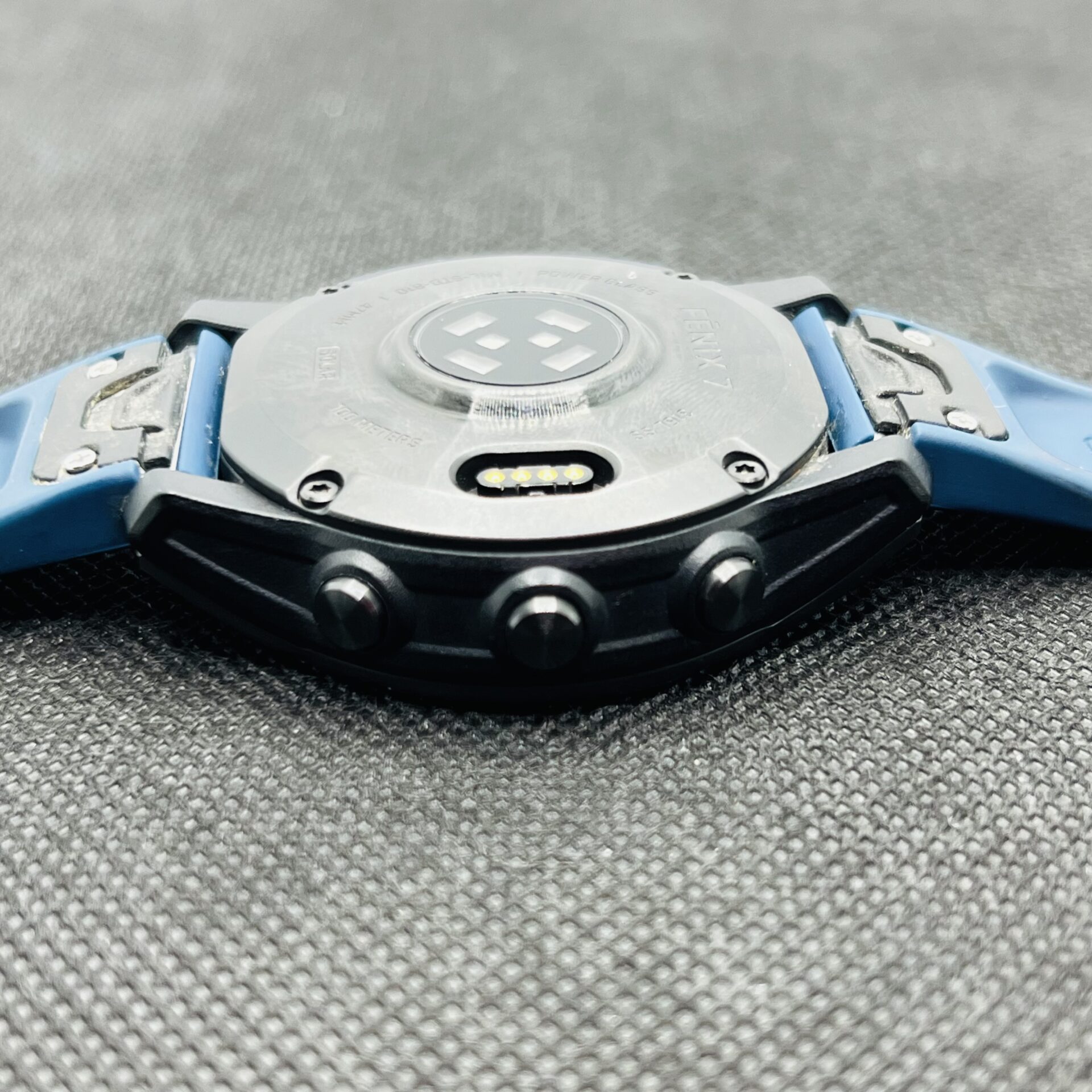 Garmin Fenix 7 Solar - Slate Gray With Blue Textured Silicone Band (Condition: Good) - Image 7