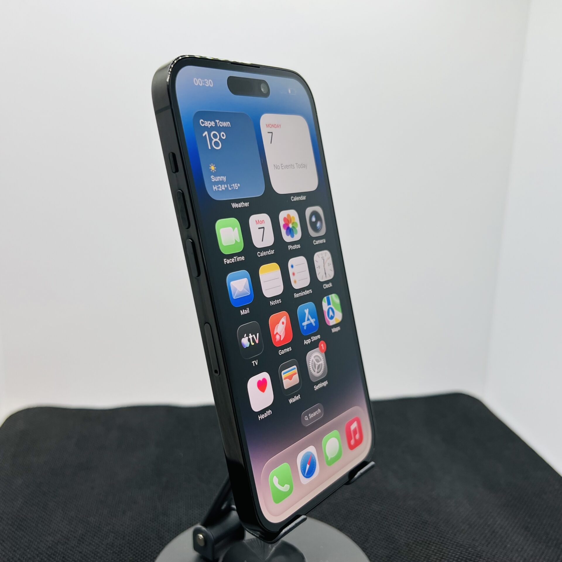 Apple iPhone 14 Pro 256GB Space Black (Condition: Good) - Image 3