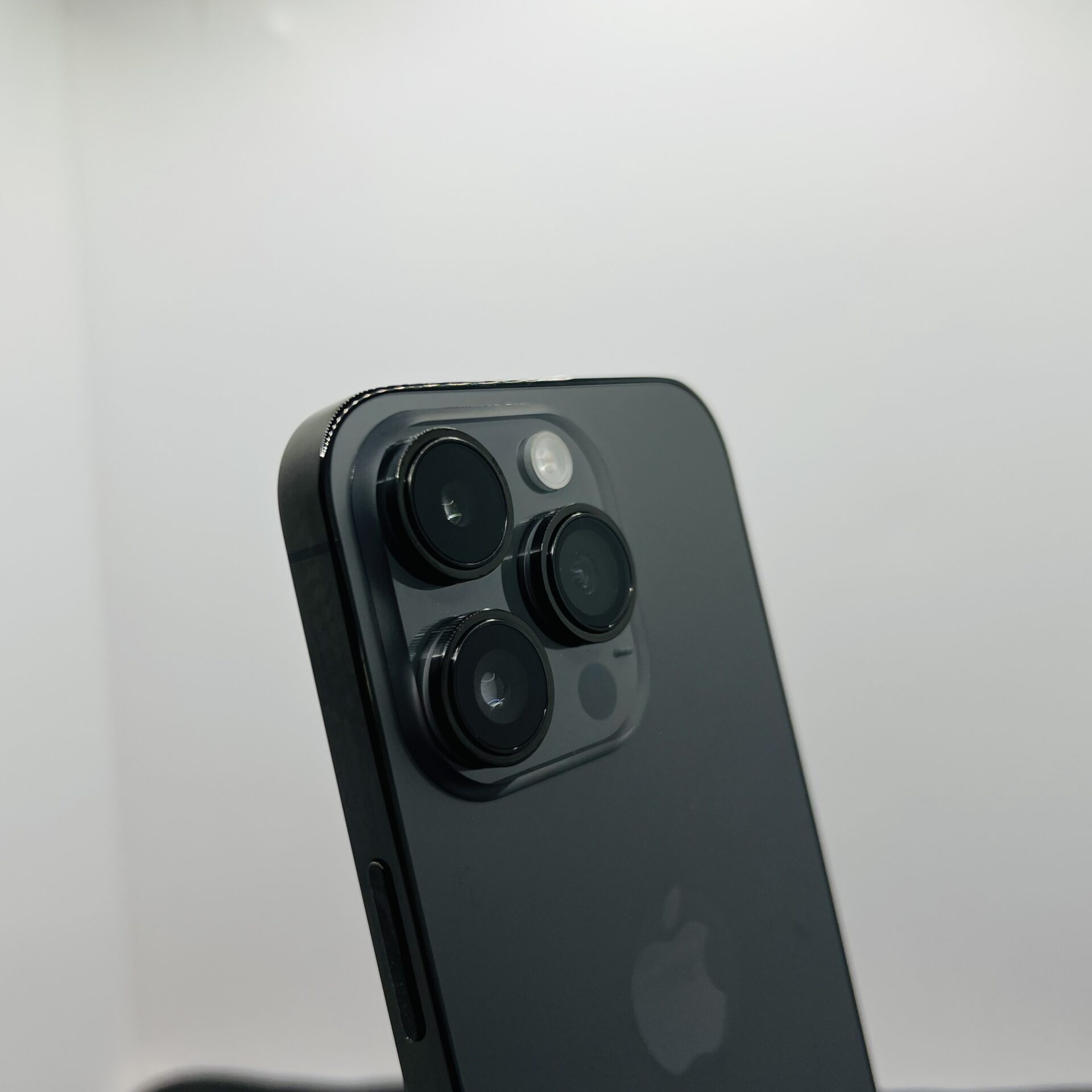 Apple iPhone 14 Pro 256GB Space Black (Condition: Good) - Image 10